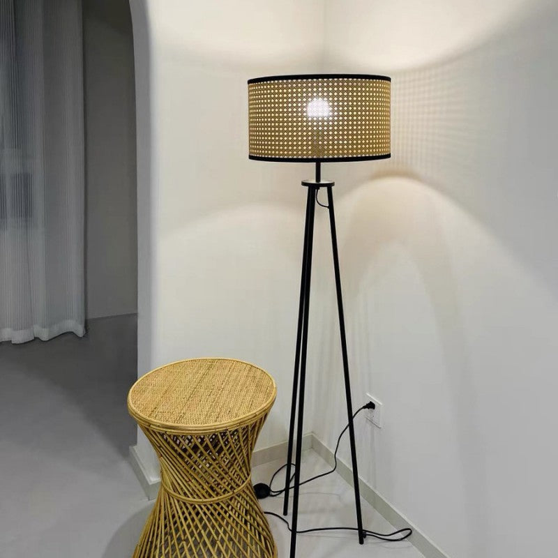Modern Minimalist Rattan Iron Cylindrical Shade 1-Light Standing Floor Lamp For Bedroom And Living Room