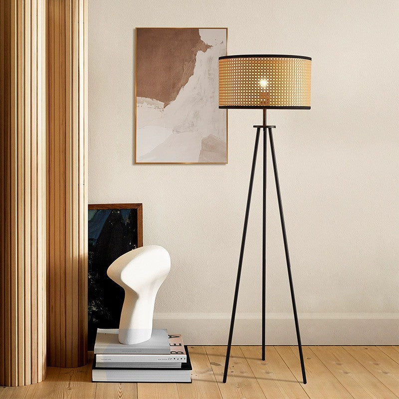 Modern Minimalist Rattan Iron Cylindrical Shade 1-Light Standing Floor Lamp For Bedroom And Living Room