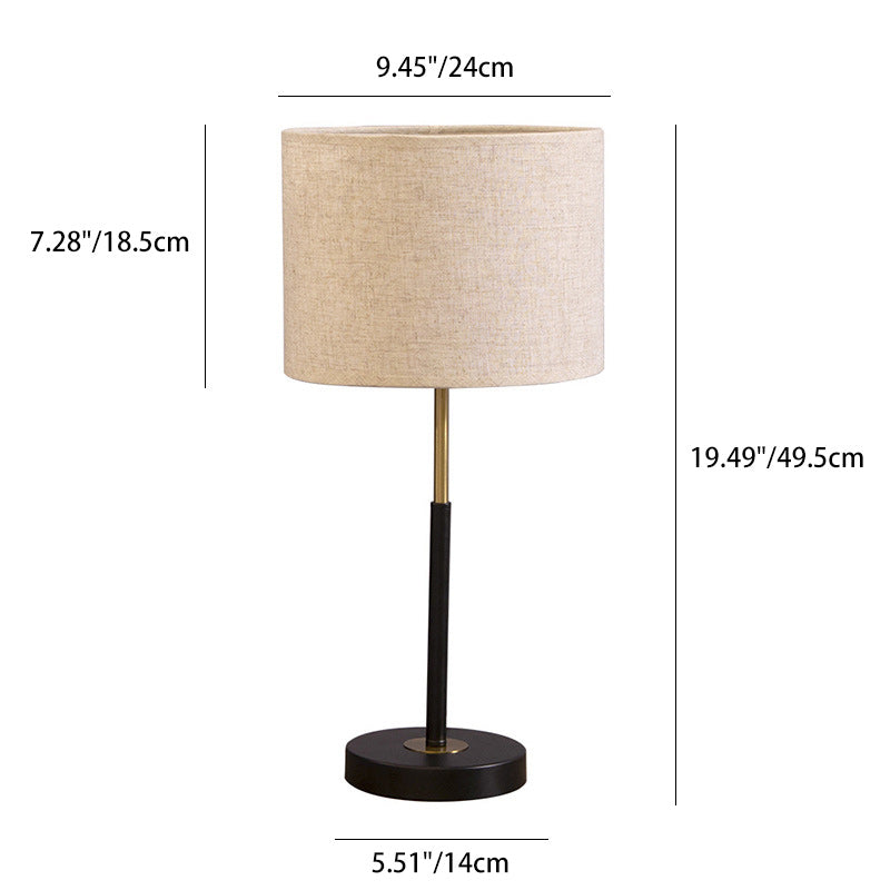 Zeitgenössische nordische Stoff- und Eisen-Zylindrische 1-Licht-Tischlampe für Schlafzimmer und Wohnzimmer 