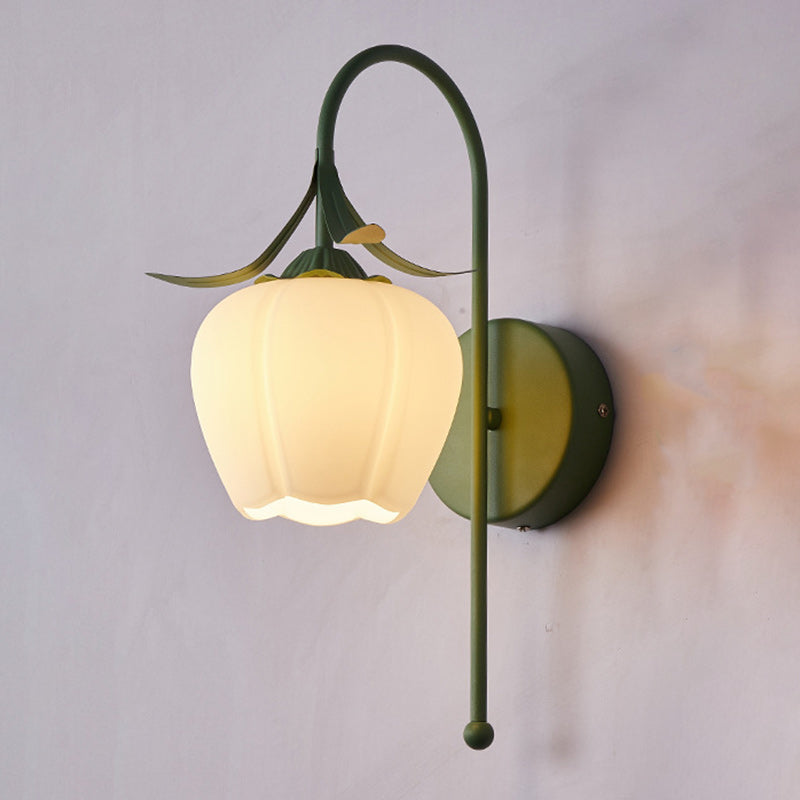 Traditional French Iron Glass Acrylic Floral 1-Light Wall Sconce Lamp For Bedroom And Living Room