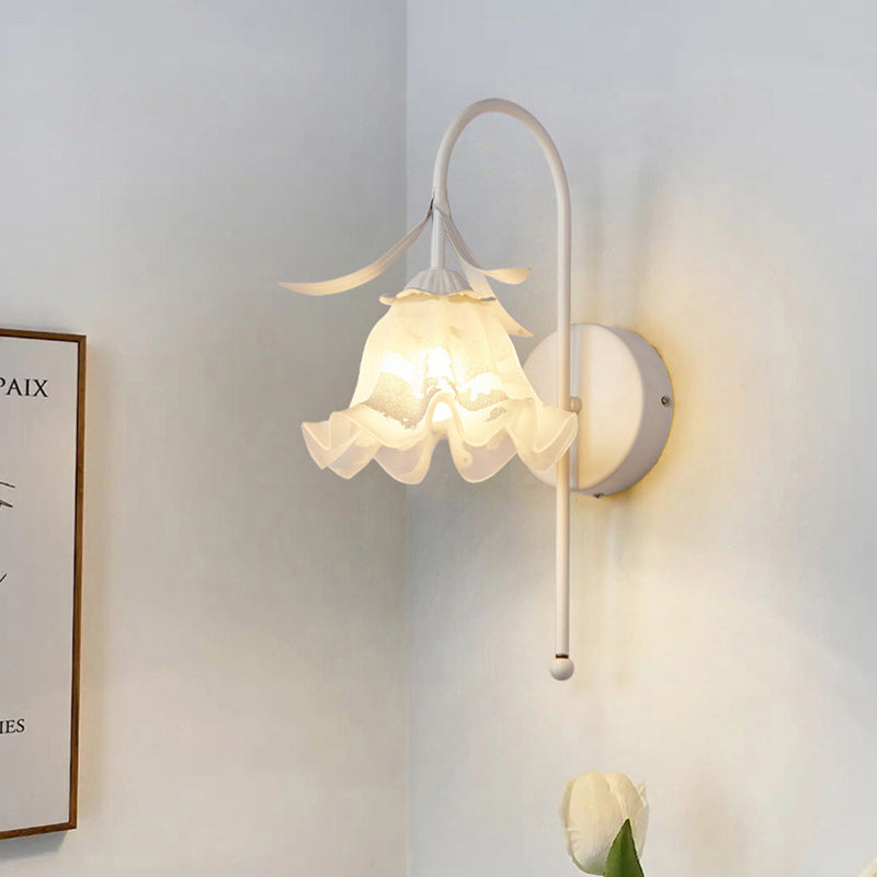 Traditional French Iron Glass Acrylic Floral 1-Light Wall Sconce Lamp For Bedroom And Living Room