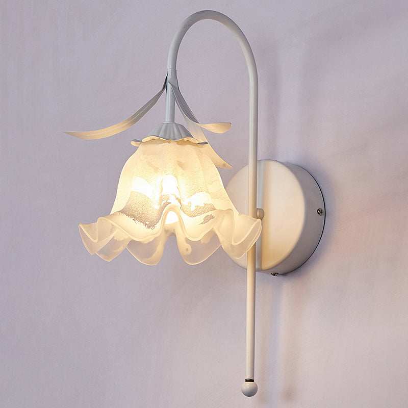 Traditional French Iron Glass Acrylic Floral 1-Light Wall Sconce Lamp For Bedroom And Living Room