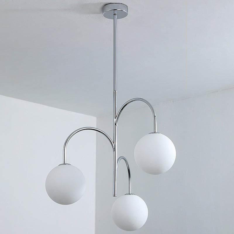 Zeitgenössischer nordischer Metall- und Glas-Rund-Kronleuchter mit 3 Lichtern für Schlafzimmer &amp; Wohnzimmer 