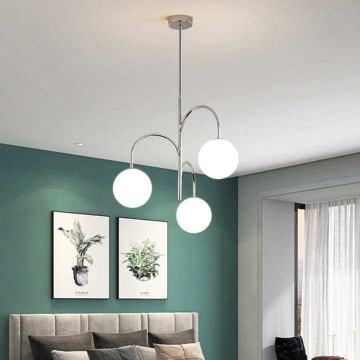 Zeitgenössischer nordischer Metall- und Glas-Rund-Kronleuchter mit 3 Lichtern für Schlafzimmer &amp; Wohnzimmer 