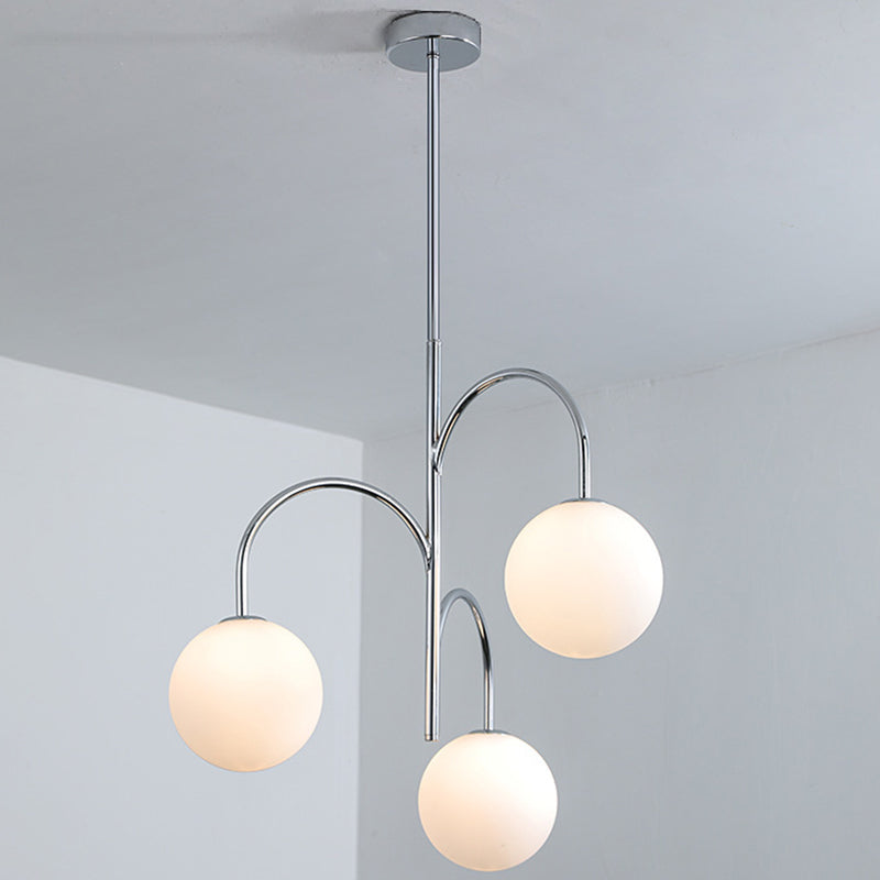 Zeitgenössischer nordischer Metall- und Glas-Rund-Kronleuchter mit 3 Lichtern für Schlafzimmer &amp; Wohnzimmer 