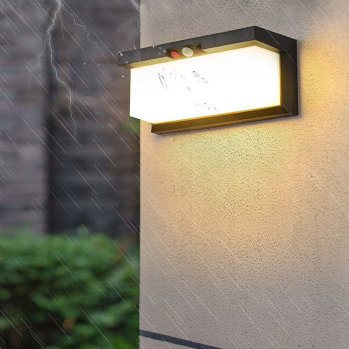 Lámpara de aplique de pared LED rectangular moderna minimalista solar e impermeable de plástico y PC para exteriores, patio y jardín 