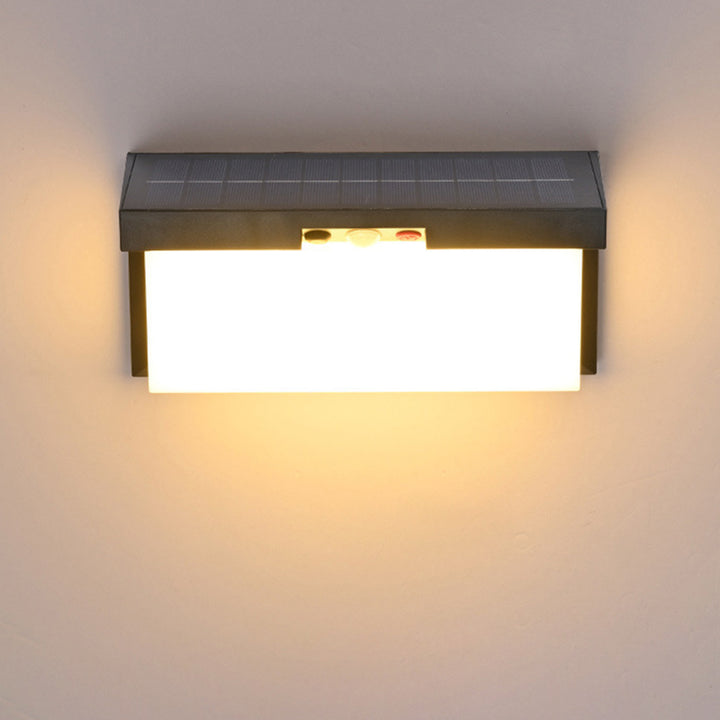 Lámpara de aplique de pared LED rectangular moderna minimalista solar e impermeable de plástico y PC para exteriores, patio y jardín 