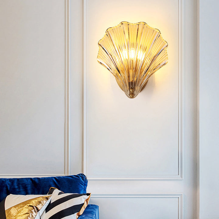 Zeitgenössische kreative Eisen- und Glasschalenform 1-Licht-Wandlampe für Schlafzimmer und Wohnzimmer 