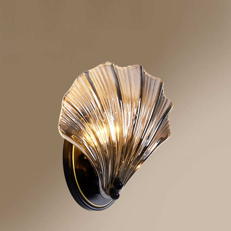 Zeitgenössische kreative Eisen- und Glasschalenform 1-Licht-Wandlampe für Schlafzimmer und Wohnzimmer 