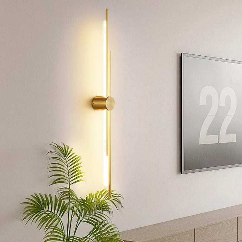 Modern Minimalist Brass And Acrylic Linear LED Wall Sconce Lamp For Bedroom And Living Room