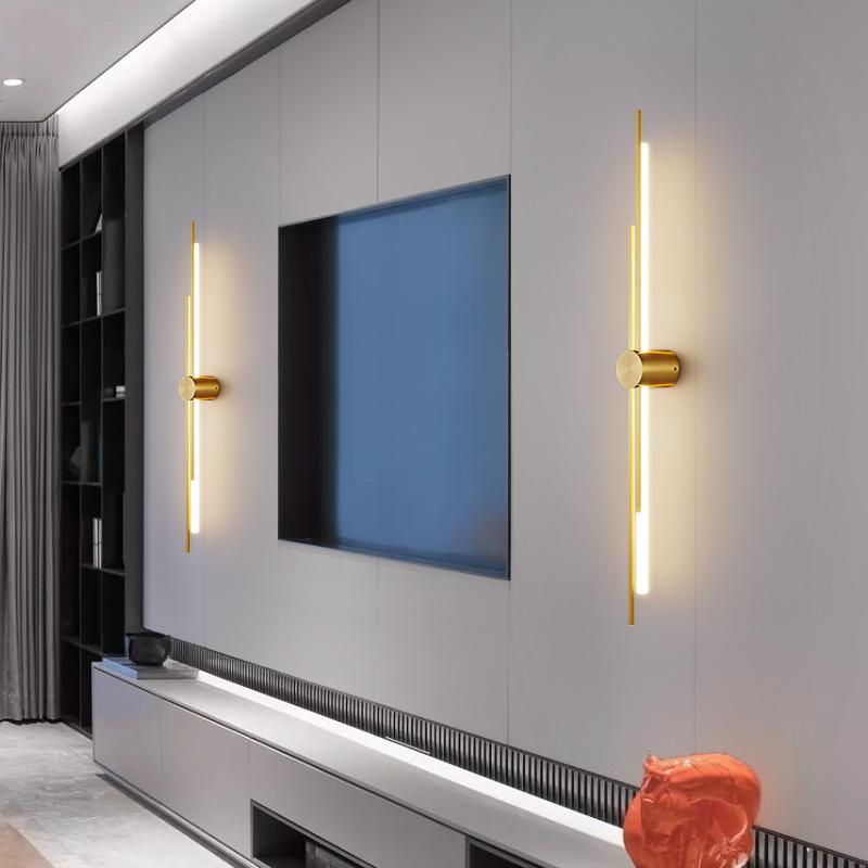 Modern Minimalist Brass And Acrylic Linear LED Wall Sconce Lamp For Bedroom And Living Room