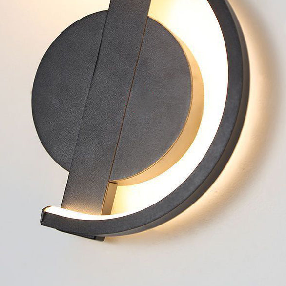 Zeitgenössische kreative Eisen- und Silikon-Musikkurve LED-Wandleuchte für Schlafzimmer und Wohnzimmer 
