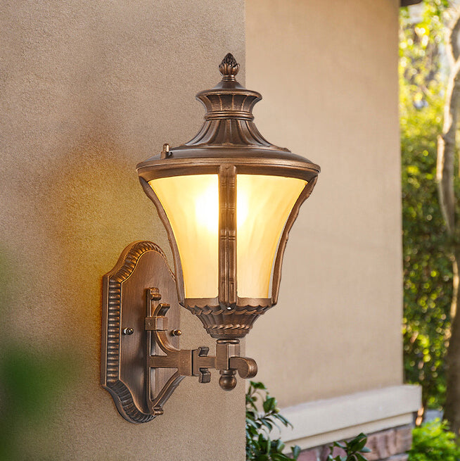 Traditional European Aluminum &amp; Glass Conical 1-Light Waterproof Wall Sconce Lamp For Outdoor Garden &amp; Patio