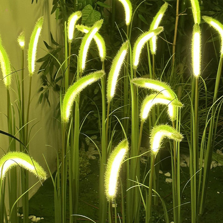 Modern Art Deco Plastic &amp; Stainless Steel Foxtail Reed Solar LED Outdoor Light For Garden, Patio &amp; Lawn