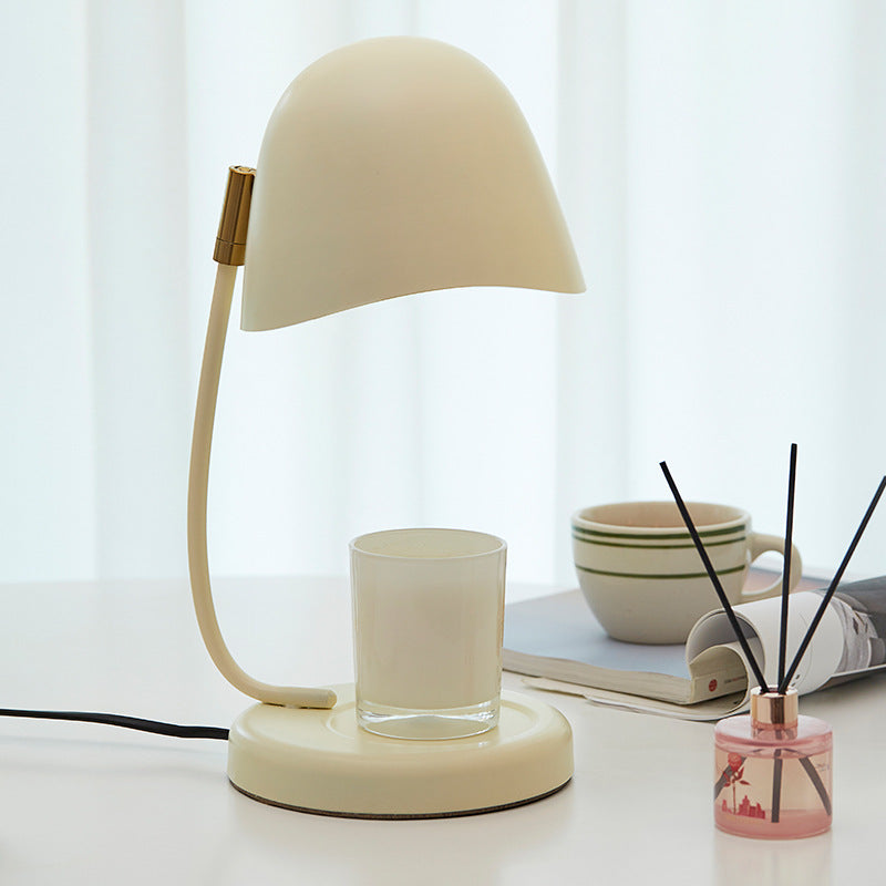 Lampe de table en fer Art Déco moderne en forme d&