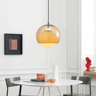 Suspension ronde contemporaine nordique en fer et verre à 1 lumière pour chambre, salle à manger et salon 