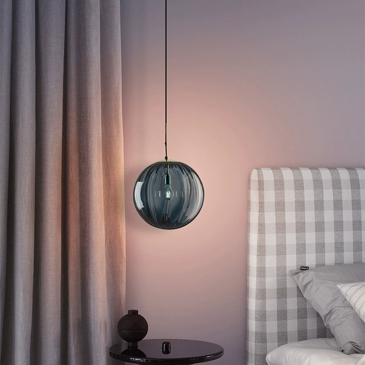 Suspension ronde 1 lumière en verre et métal nordique contemporain pour chambre et salon 