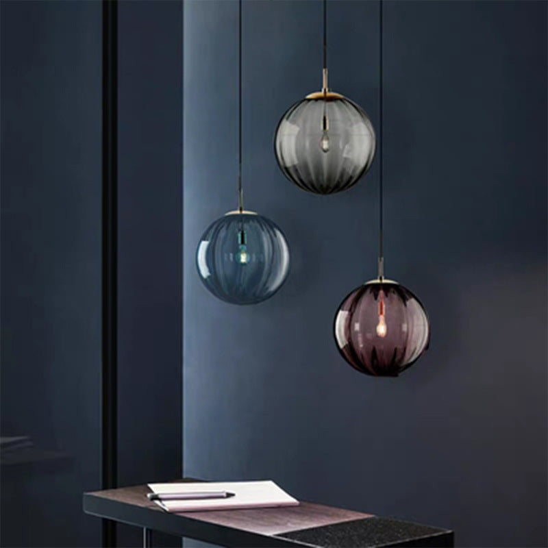 Suspension ronde 1 lumière en verre et métal nordique contemporain pour chambre et salon 