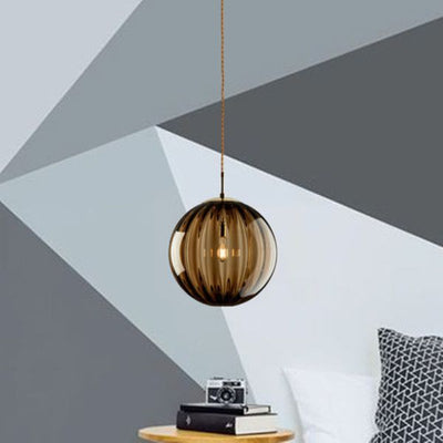 Suspension ronde 1 lumière en verre et métal nordique contemporain pour chambre et salon 