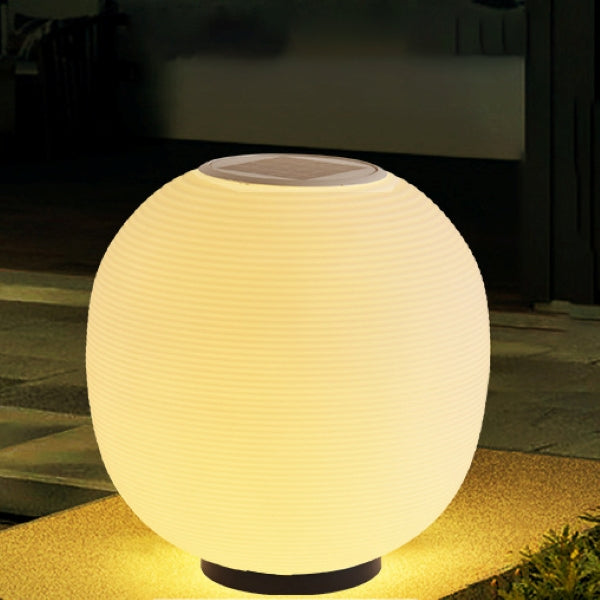 Lumière extérieure moderne minimaliste PE ovale à LED solaire et étanche pour jardin et patio 