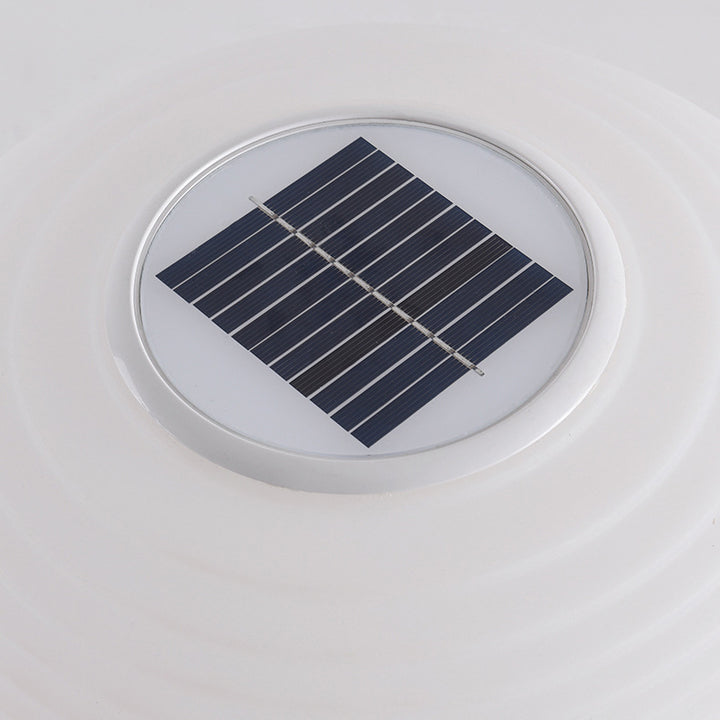 Moderne minimalistische PE Oval LED Solar- &amp; wasserdichte Außenleuchte für Garten &amp; Terrasse 
