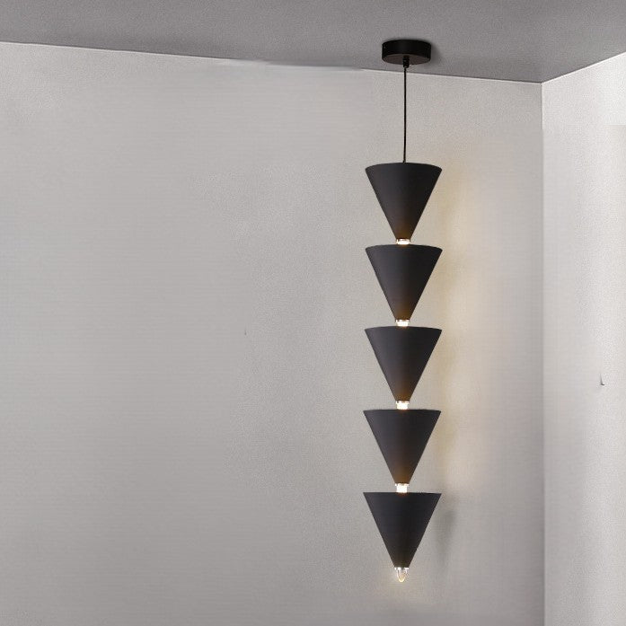 Suspension LED en métal et acrylique en forme de sablier conique nordique contemporain pour chambre et salon 
