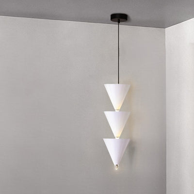 Suspension LED en métal et acrylique en forme de sablier conique nordique contemporain pour chambre et salon 