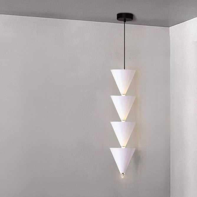 Suspension LED en métal et acrylique en forme de sablier conique nordique contemporain pour chambre et salon 