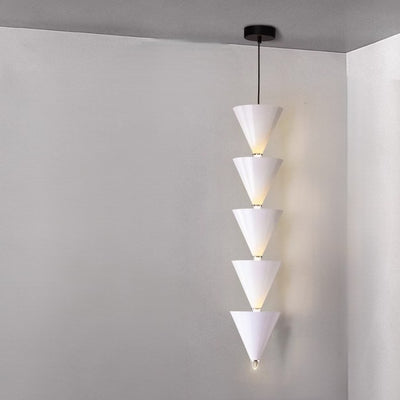 Suspension LED en métal et acrylique en forme de sablier conique nordique contemporain pour chambre et salon 