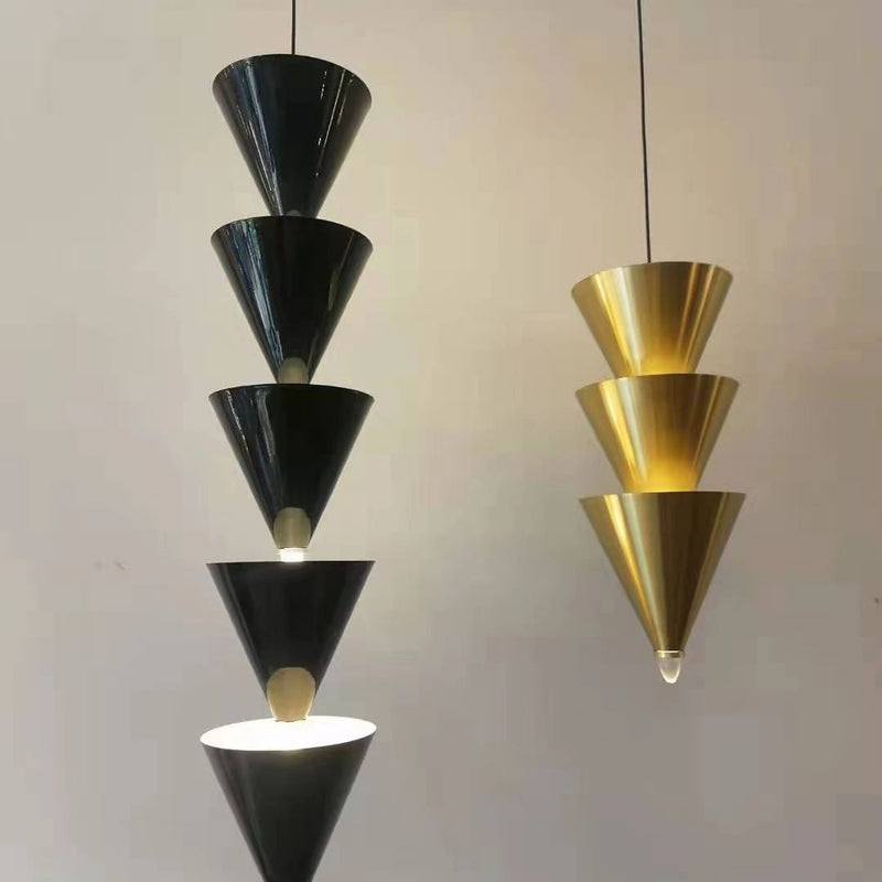 Suspension LED en métal et acrylique en forme de sablier conique nordique contemporain pour chambre et salon 