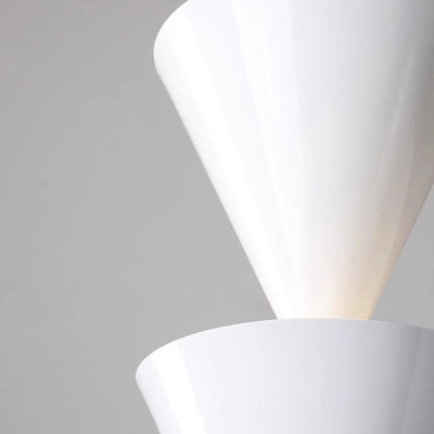 Suspension LED en métal et acrylique en forme de sablier conique nordique contemporain pour chambre et salon 