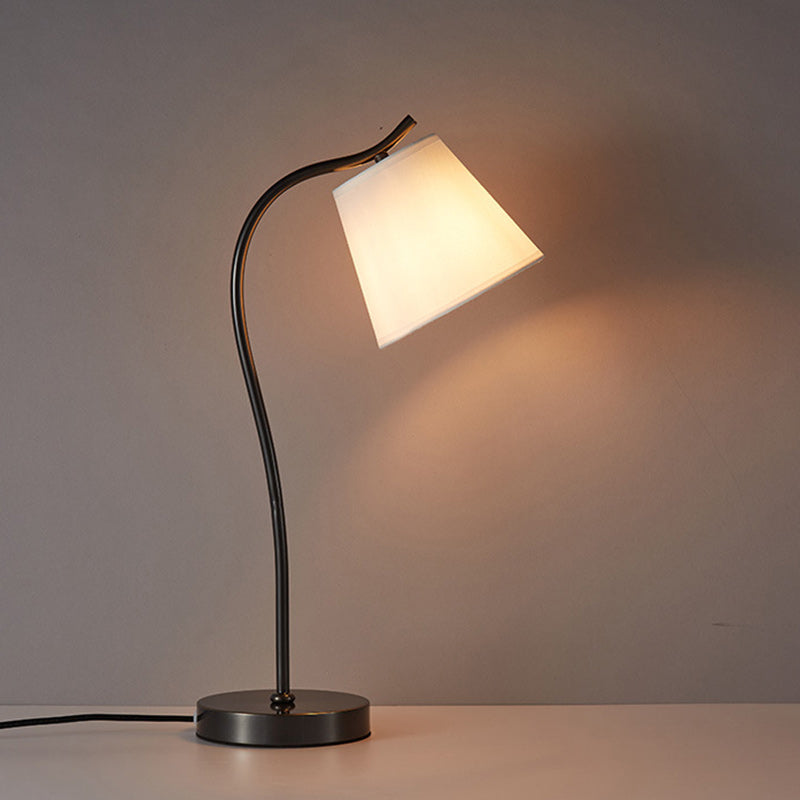 Modern Minimalist Brass &amp; Fabric Round 1-Light Table Lamp For Bedroom And Living Room