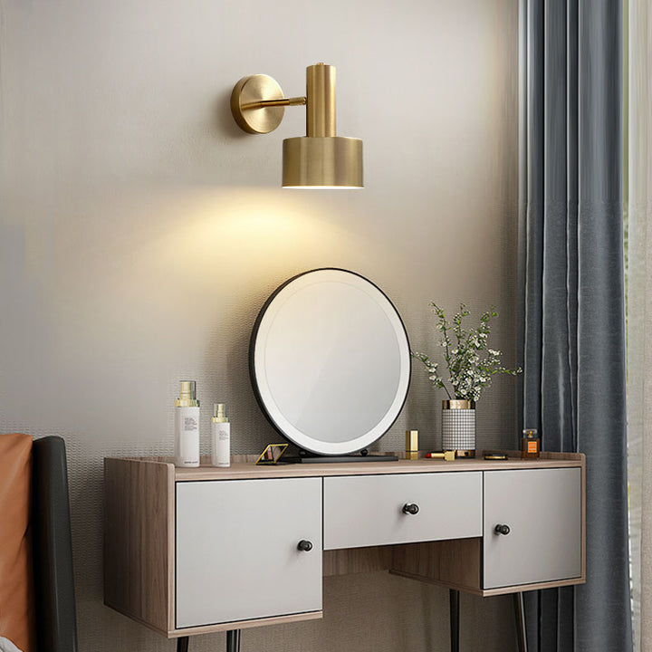 Contemporary Nordic Iron Round 1-Light Wall Sconce Lamp For Bedroom And Living Room