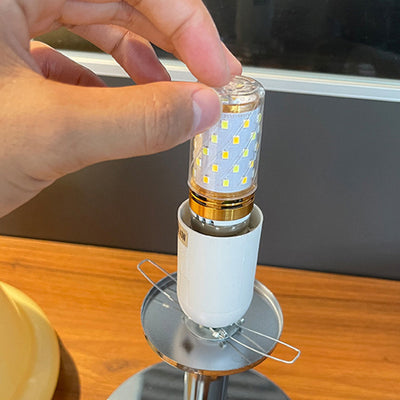 Moderne minimalistische Metall- und Glas-Rund-1-Licht-USB-Tischlampe für Schlafzimmer und Wohnzimmer 