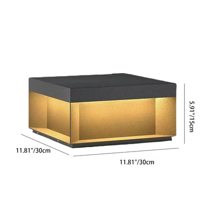 Lumière extérieure LED carrée en acier inoxydable minimaliste moderne avec fonctionnalités solaires et étanches pour jardin, patio, portail 