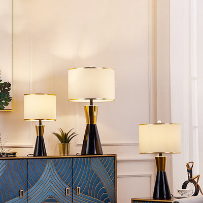 Lampe de table contemporaine nordique en céramique et tissu rond à 1 lumière pour chambre et salon 