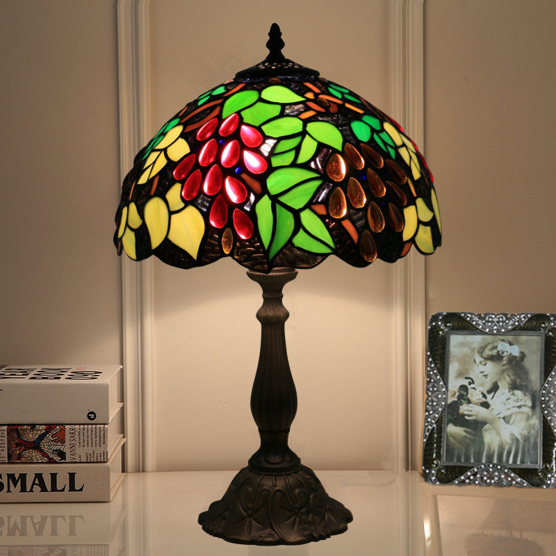 Traditional Tiffany Zinc Alloy &amp; Stained Glass Round 1-Light Table Lamp For Bedroom &amp; Living Room
