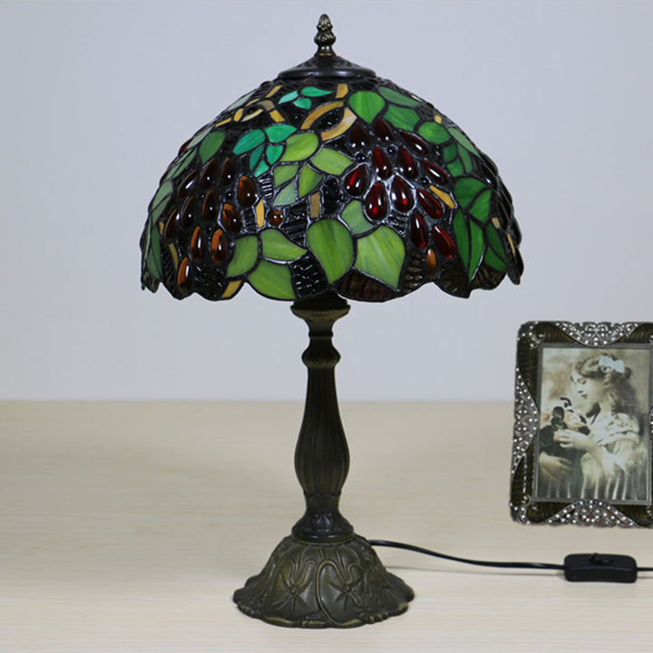 Traditional Tiffany Zinc Alloy &amp; Stained Glass Round 1-Light Table Lamp For Bedroom &amp; Living Room
