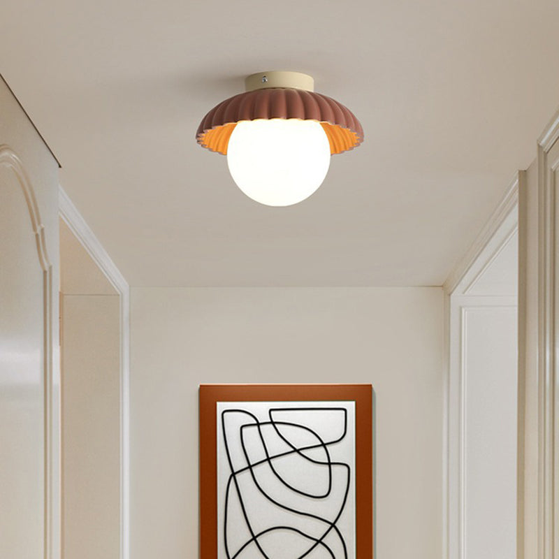Zeitgenössische nordische Eisen- und Glas-Runde 1-Licht-Halbeinbau-Deckenleuchte für Flur, Schlafzimmer &amp; Eingangsbereich 