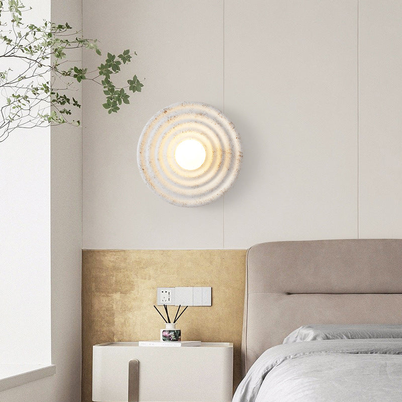 Applique murale contemporaine nordique en verre résine ronde à 1 lumière pour chambre et salon 