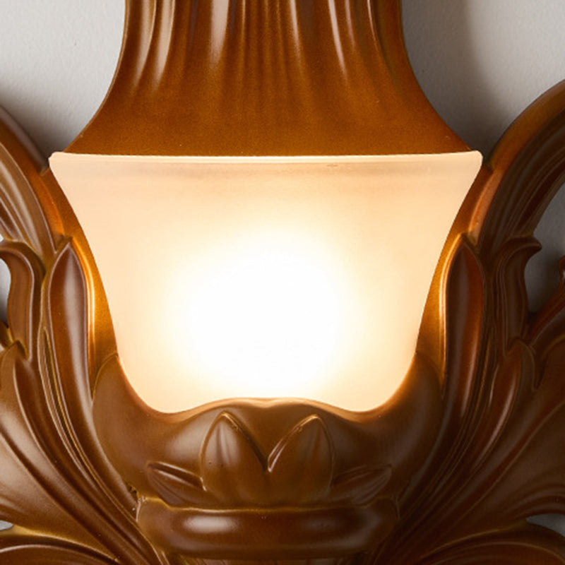 Traditional French Resin Glass Hardware Embossed-shaped 1-Light Wall Sconce Lamp For Living Room &amp; Bedroom