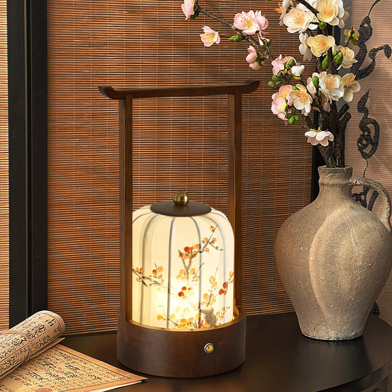 Lámpara de mesa LED con carga USB de tela, madera de roble, forma cilíndrica, diseño tradicional chino de flor de ciruelo, hojas de bambú y caqui, para salón y dormitorio 