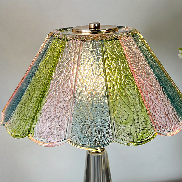 Traditionelle 1-flammige Tischlampe aus französischem Glas, Kristall und Legierung mit rundem Rüschendesign für das Schlafzimmer 