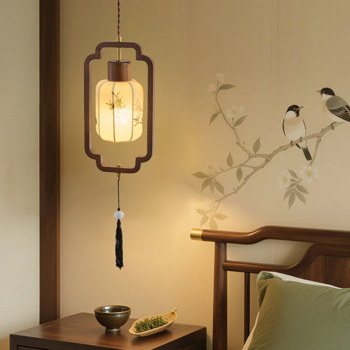 Traditional Chinese Hardware Solid Wood Fabric Lantern 1-Light Pendant Light For Living Room &amp; Bedroom