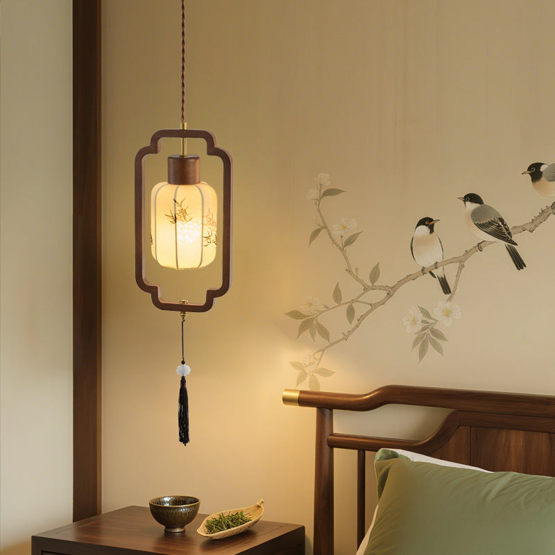 Traditional Chinese Hardware Solid Wood Fabric Lantern 1-Light Pendant Light For Living Room &amp; Bedroom