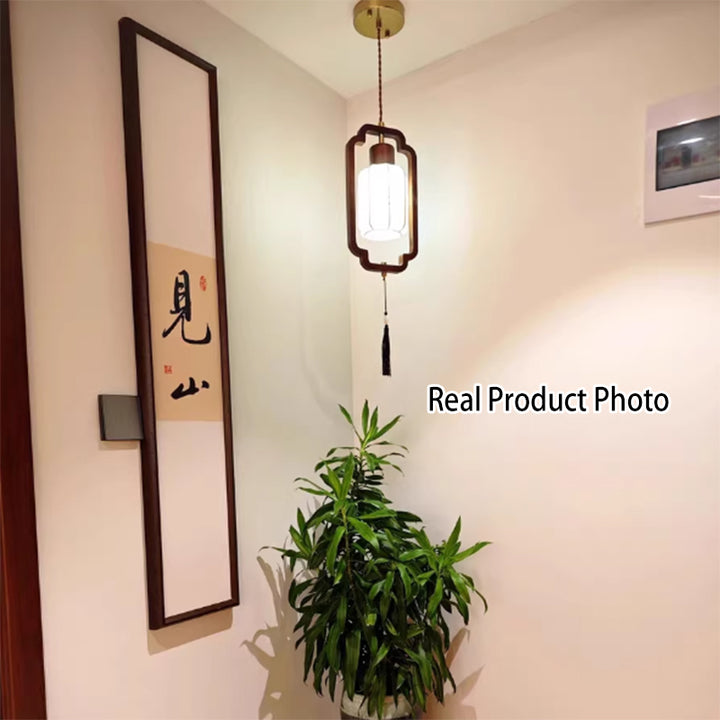 Traditional Chinese Hardware Solid Wood Fabric Lantern 1-Light Pendant Light For Living Room &amp; Bedroom