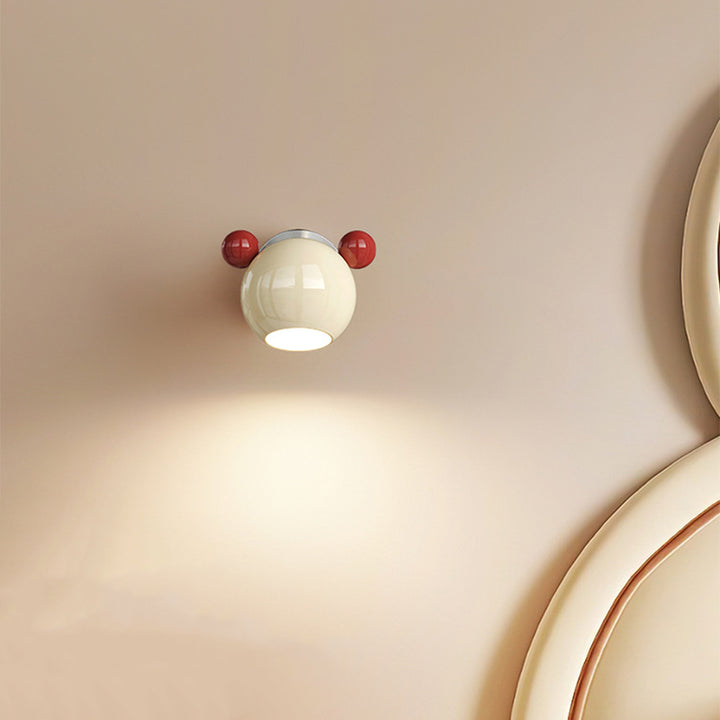 مصباح حائط LED بشكل دب كرتوني حديدي عصري وإبداعي للأطفال لغرفة النوم 