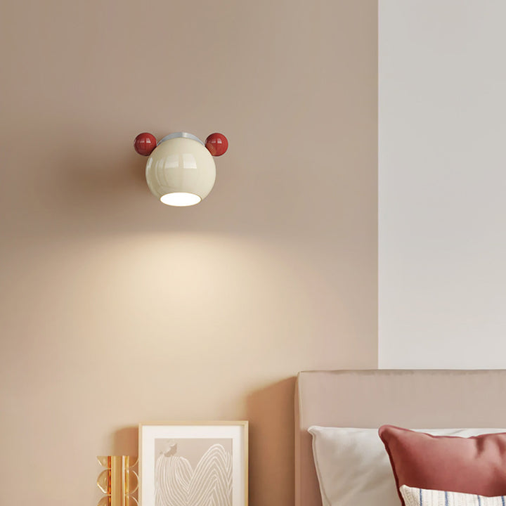 مصباح حائط LED بشكل دب كرتوني حديدي عصري وإبداعي للأطفال لغرفة النوم 