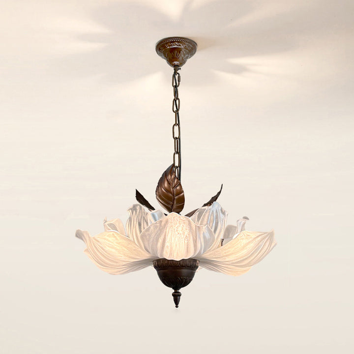 Lámpara colgante de 6 luces con pétalos de acrílico y metal de estilo francés tradicional para sala de estar y comedor 