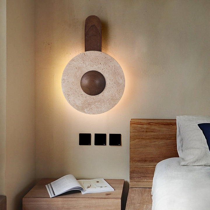 Aplique de pared LED moderno shabby chic de travertino amarillo y madera maciza con forma geométrica combinada para sala de estar y dormitorio 